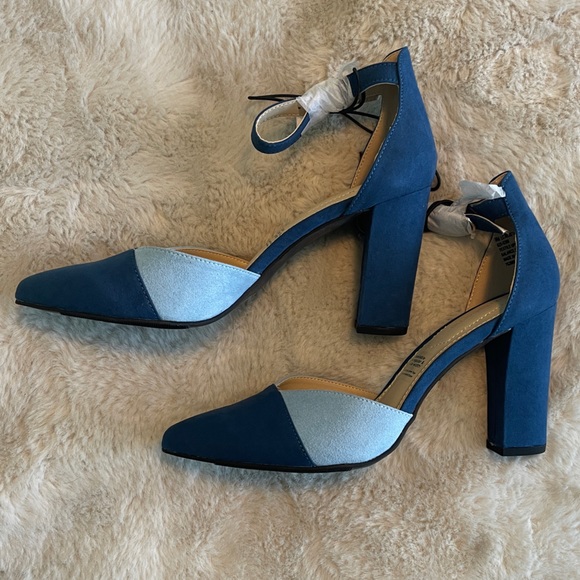 NWT Blue Color-block Heels - Picture 3 of 4